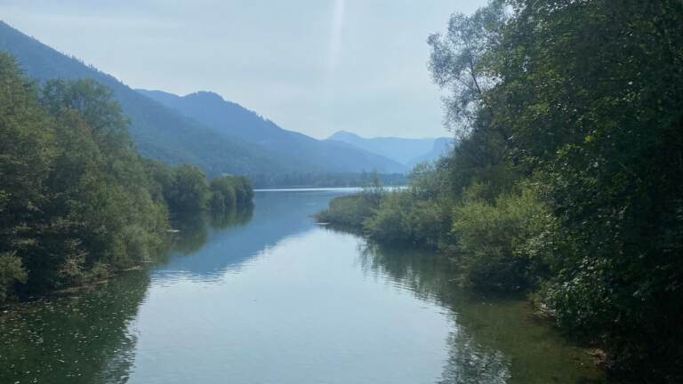 Malerischer Rundwanderweg<br>am Hintersee in der Fuschlseeregion – Bild 3 von 19