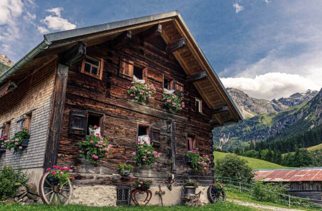 Almwanderung mit Fruehstueck: So geht echter Wandergenuss