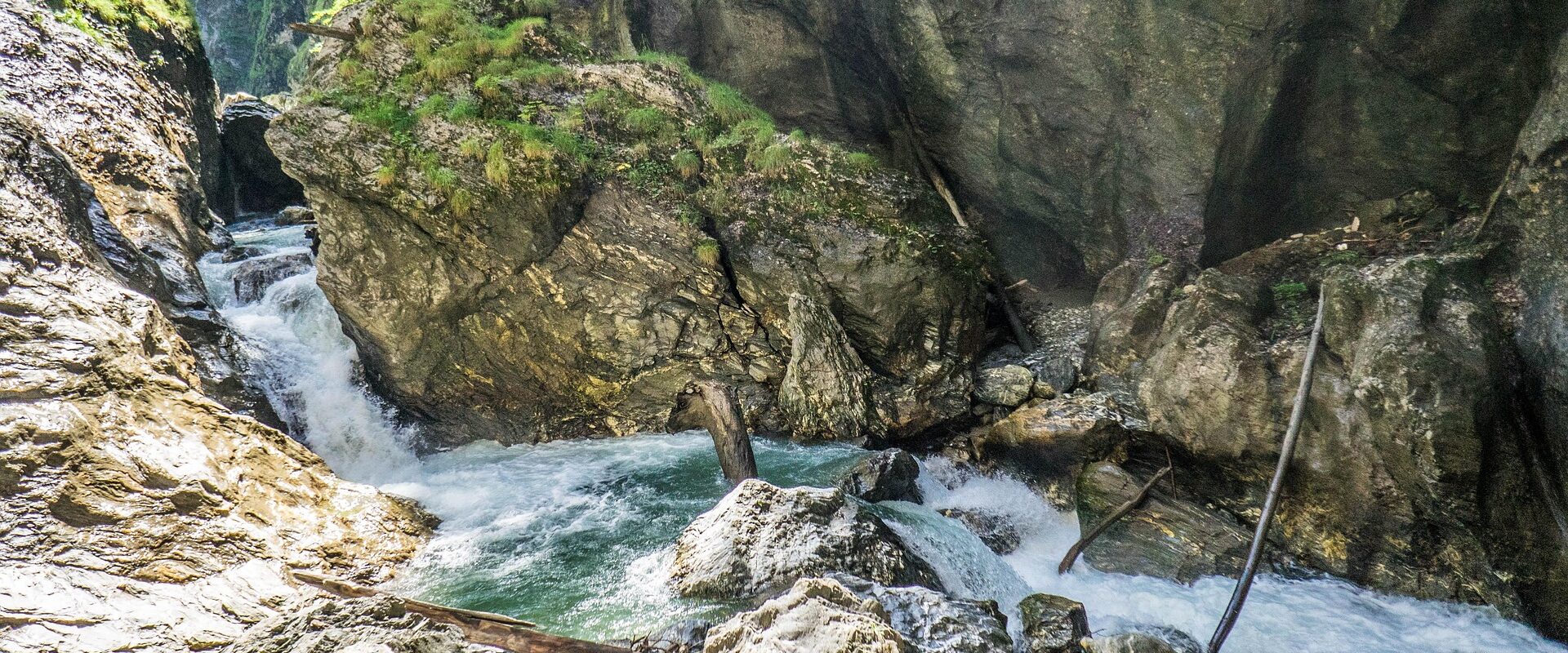 Solo-Wandern: Die wichtigsten Sicherheitstipps
