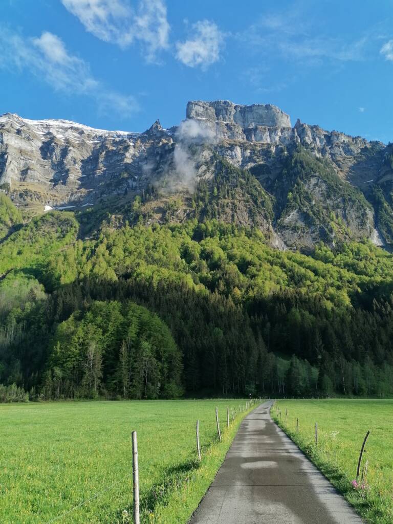 Enge Vorsäß mit Blick auf die Kanisfluh