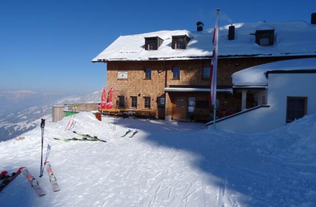 Alpenrosenhütte, 1540 m Seehöhe, Kitzbüheler Alpen