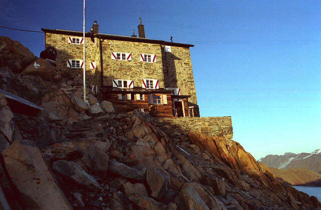 Brandenburger Haus, 3272 m Seehöhe, Ötztaler Alpen