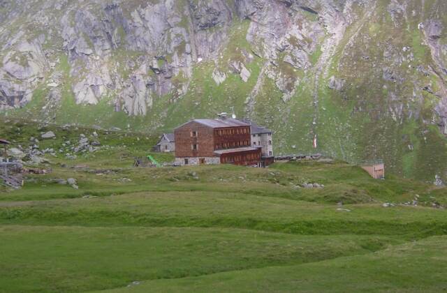Essener-Rostocker Hütte, 2208 m Seehöhe, Venedigergruppe