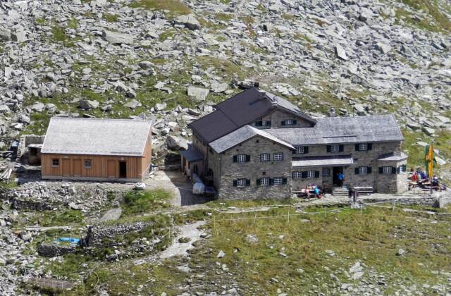 Friesenberghaus, 2498 m Seehöhe, Zillertaler Alpen