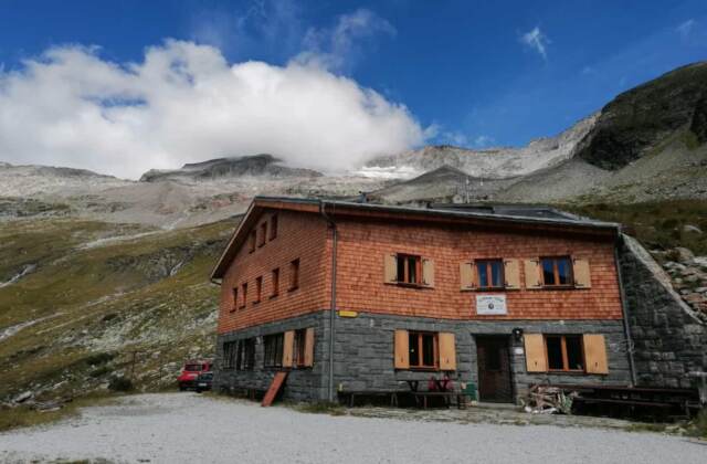 Gießener Hütte, 2215 m Seehöhe, Ankogelgruppe