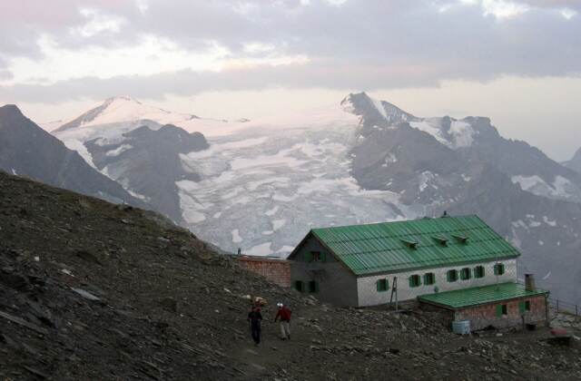 Heinrich-Schwaiger-Haus, 2802 m Seehöhe, Glocknergruppe