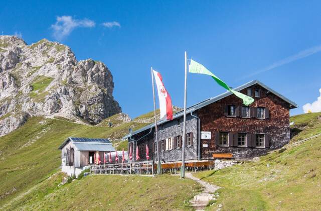 Nördlinger Hütte, 2238 m Seehöhe, Erlspitzgruppe
