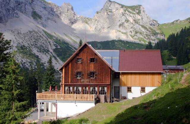 Otto-Mayr-Hütte, 1528 m Seehöhe, Tannheimer Berge