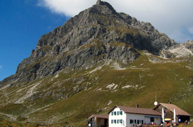 Widdersteinhütte, 2009 m Seehöhe, Südöstliche Walsertaler Berge