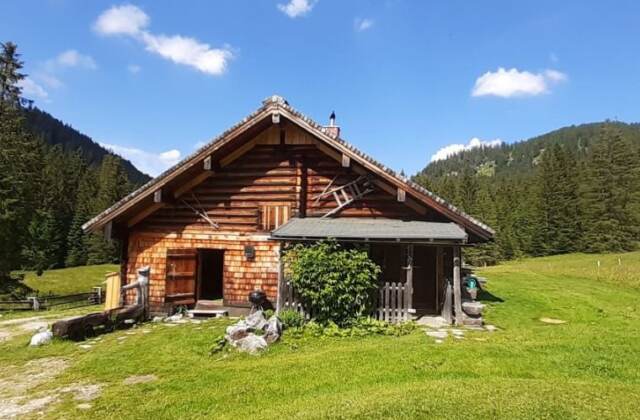 Hütte in Abtenau/Postalm für 12 Personen
