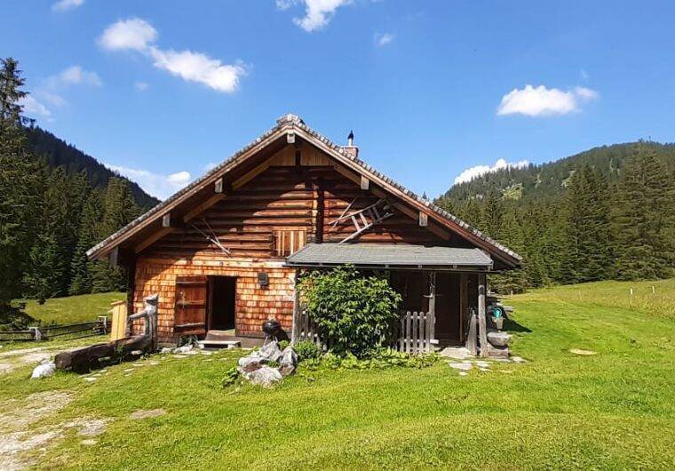 Hütte in Abtenau/Postalm für 12 Personen