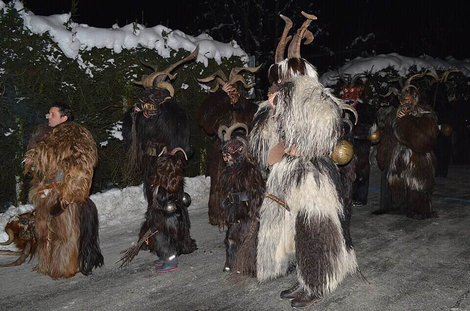 Goldegger Perchtenlauf