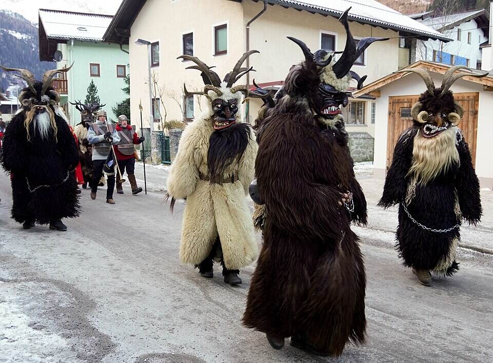 Perchtenumzug in Bad Gastein am 1. Jänner 2026