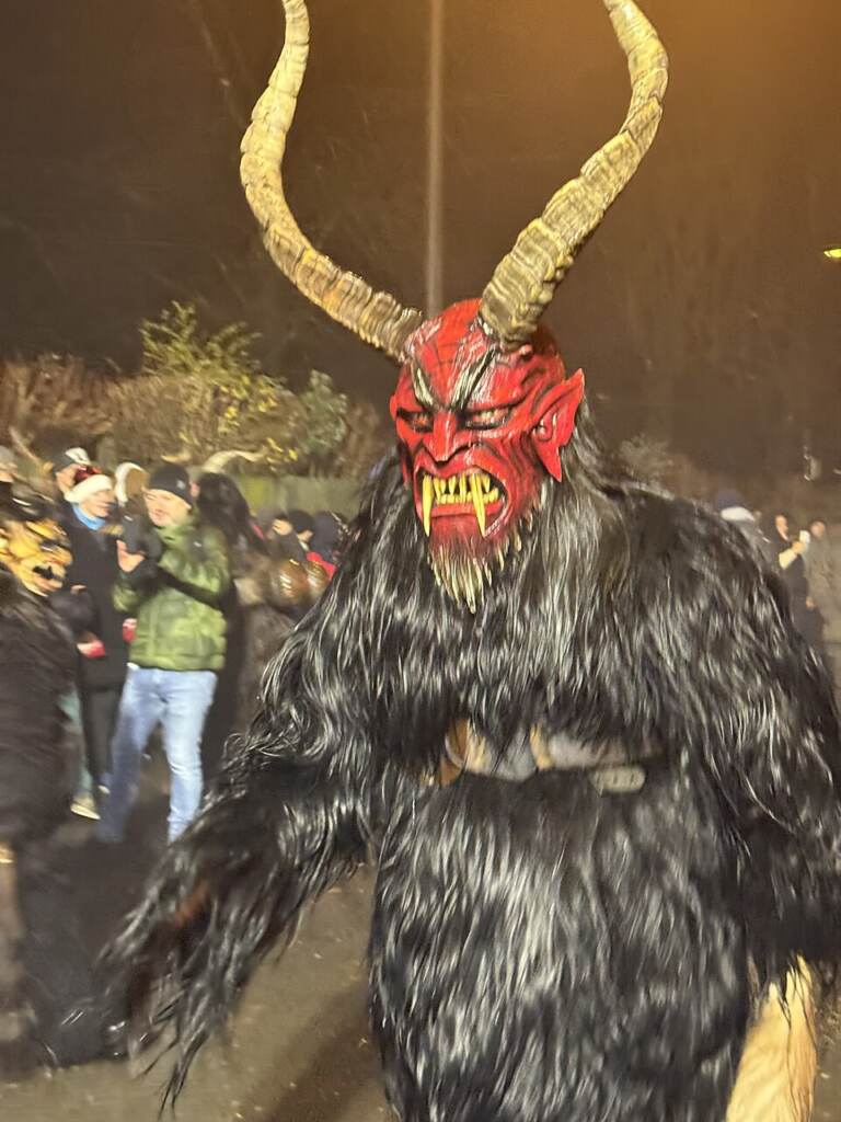 Salzburger Krampus beim Lauf im Dezember 2024